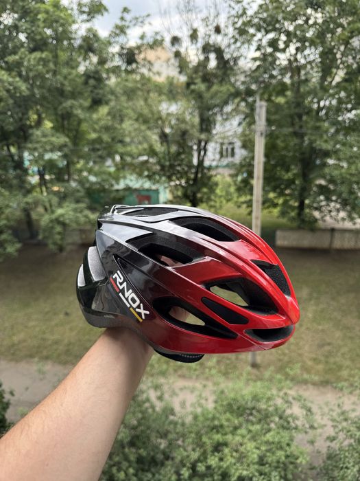 Новий сверхлегкий велосипедний шолом + окуляри