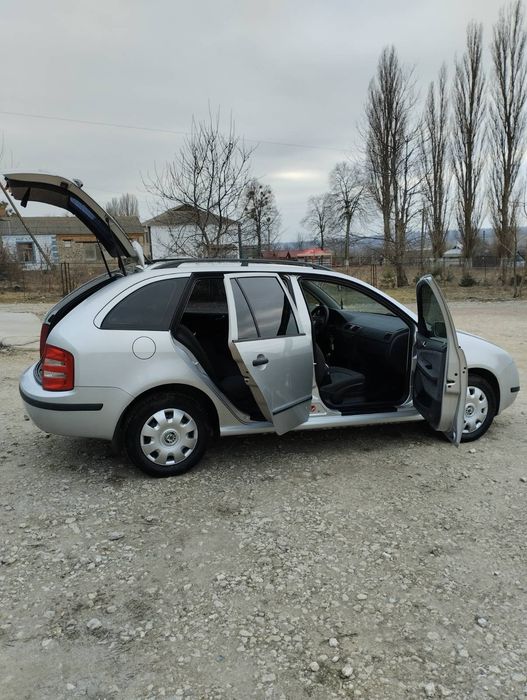 Продам шкоду фабію