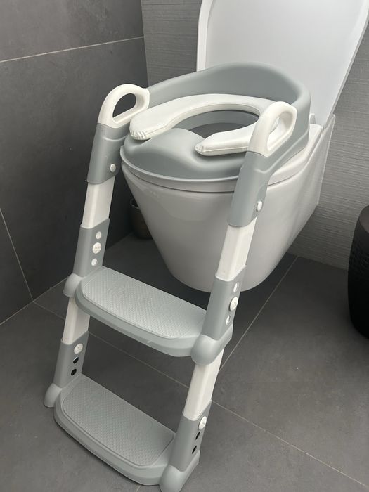 Escadas para sanita com degraus ajustaveis