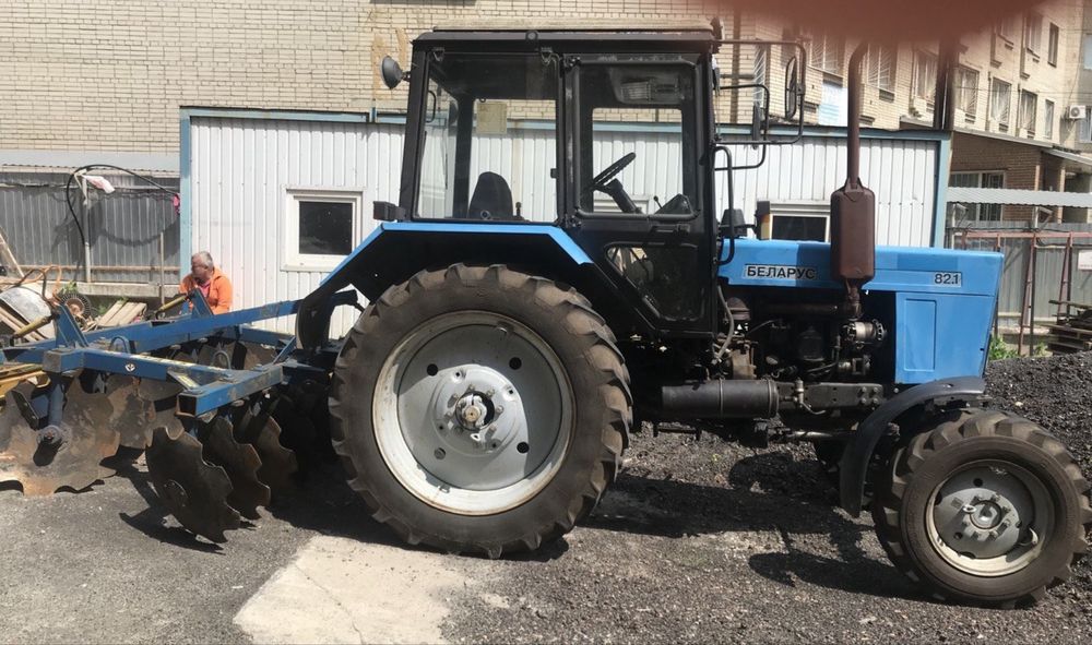 Трактор МТЗ -82 з бороною дисковою 2,5