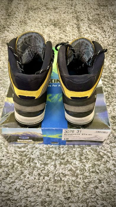 Трекінгові черевики Meindl