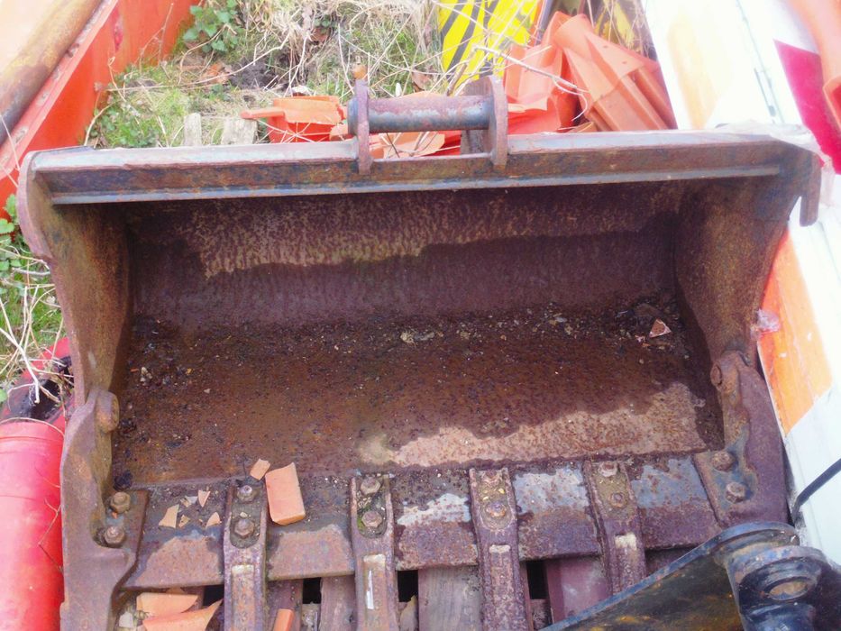 łyżka minikoparka JCB , CAT , 23 cm , 45 , 60