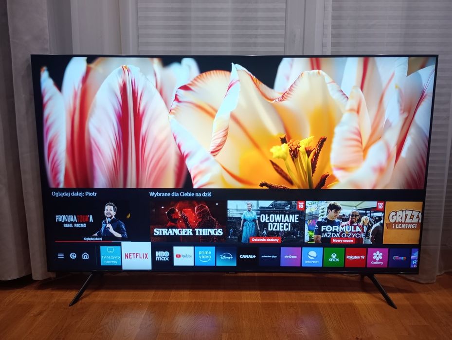 Samsung 50' 4K-UHD, Smart Tv, Dvbt2, Xbox, HDR