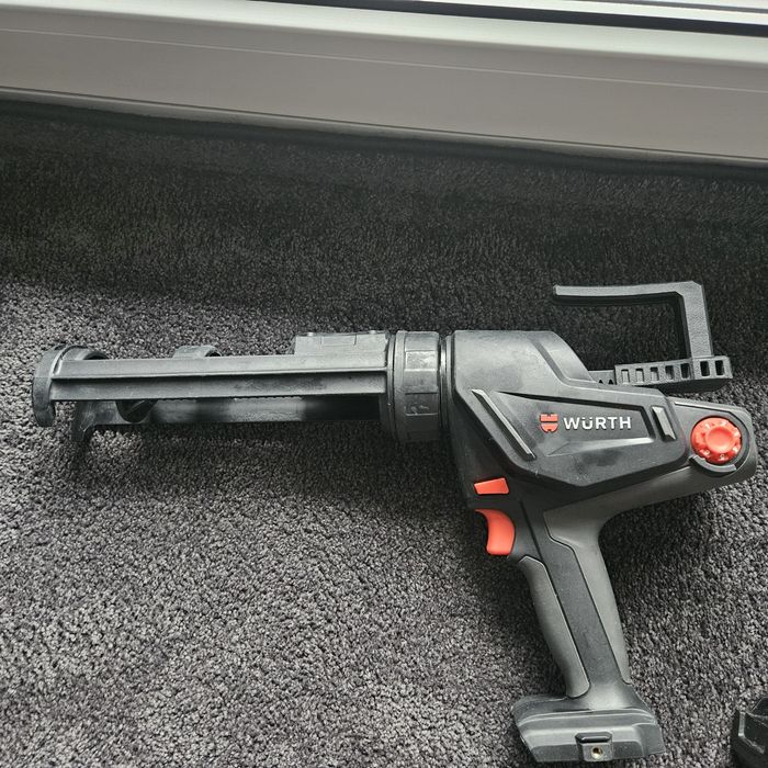 Wurth AKP 12 Compact wyciskacz do silikonu ,masy