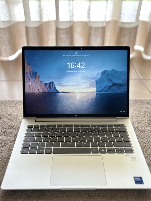 HP ProBook 440 G11 — NOVO (Nunca usado)