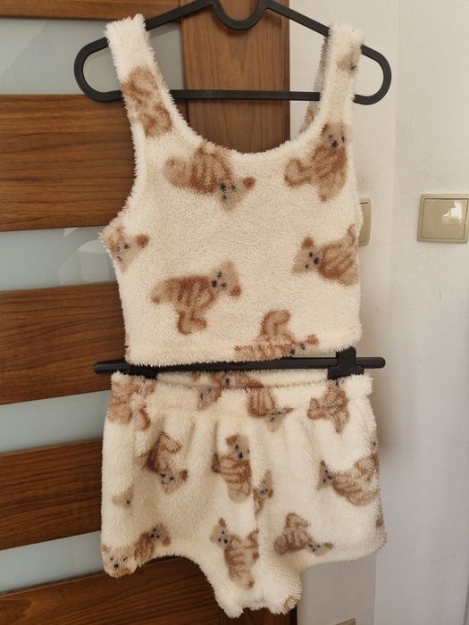 2x piżamka pluszowa piżama Hello Kitty misie