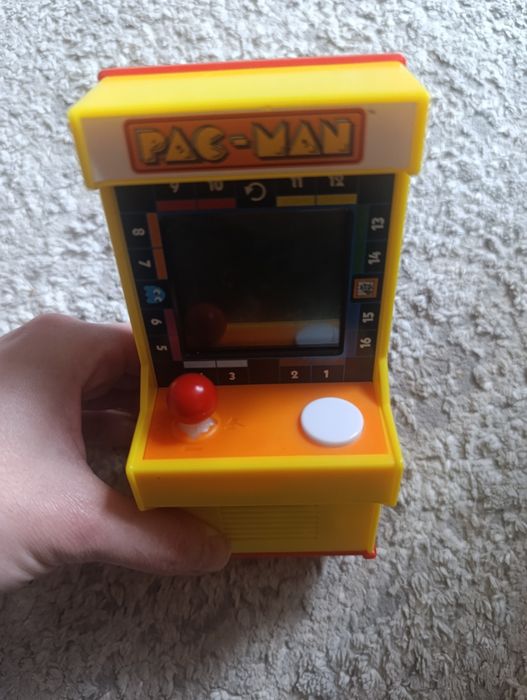 Гра Pac-Man іграшка