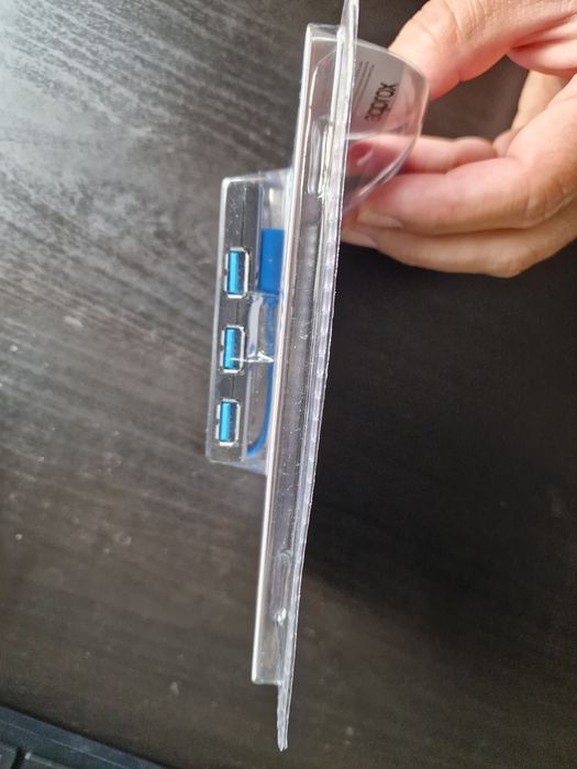 Travel hub USB 3.0, 4 portas, cor preta -Approx APPHT5B