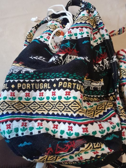 Dois sacos regionais  da ilha da Madeira