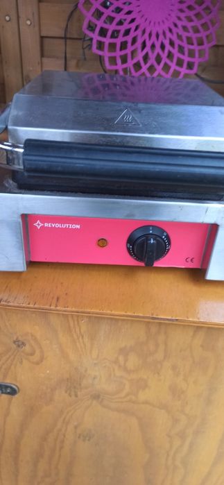 Gofrownica  rewolucjon 1500w