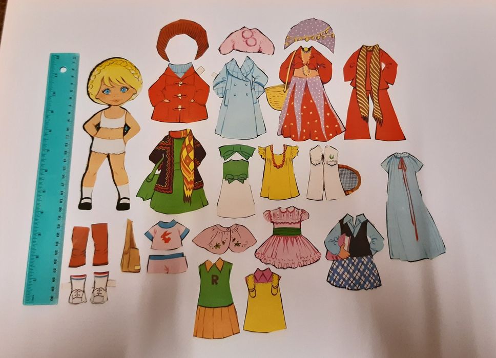 Bonecas em papel para vestir anos 80