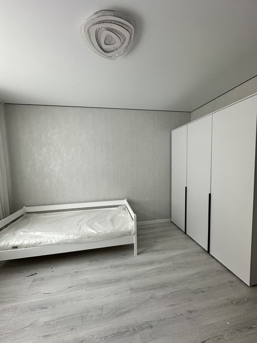 Здам 3 к. квартиру Академічний