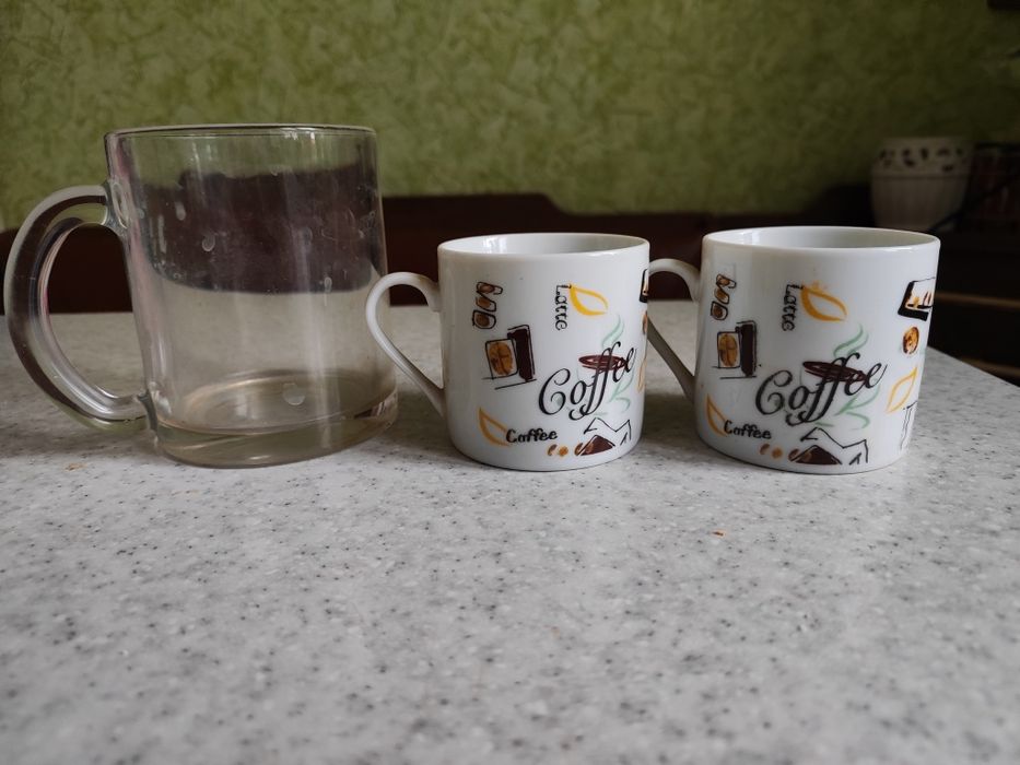Чашки разные в ассортименте
