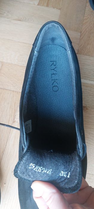 Buty zamszowe wizytowe Ryłko r.43