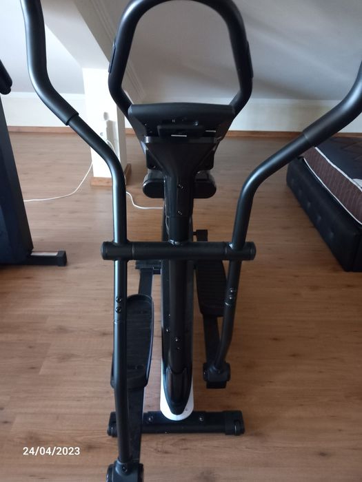 Elliptical Machine - New64286105754883121