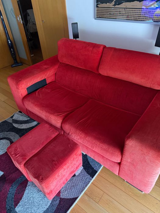 Sofá com puffes semi-novo