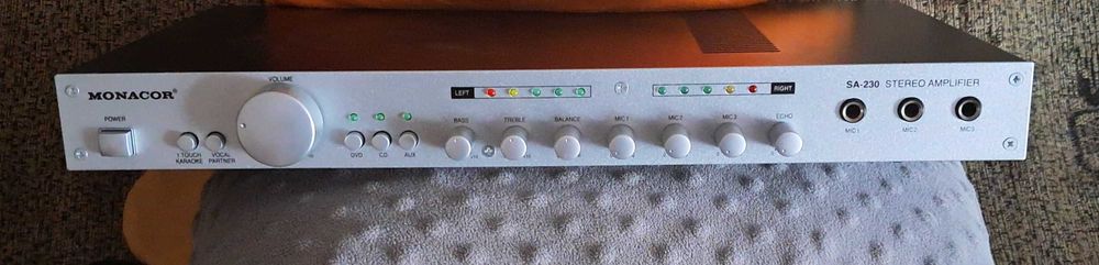 Wzmacniacz Monocor SA-230 Stereo Amplifier