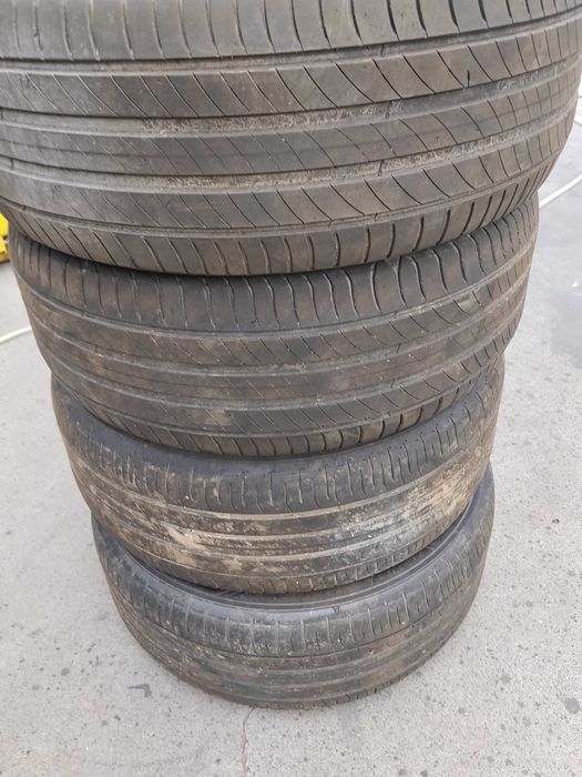 Komplet 4 opon letnich  235/55R17  Falken Michelin