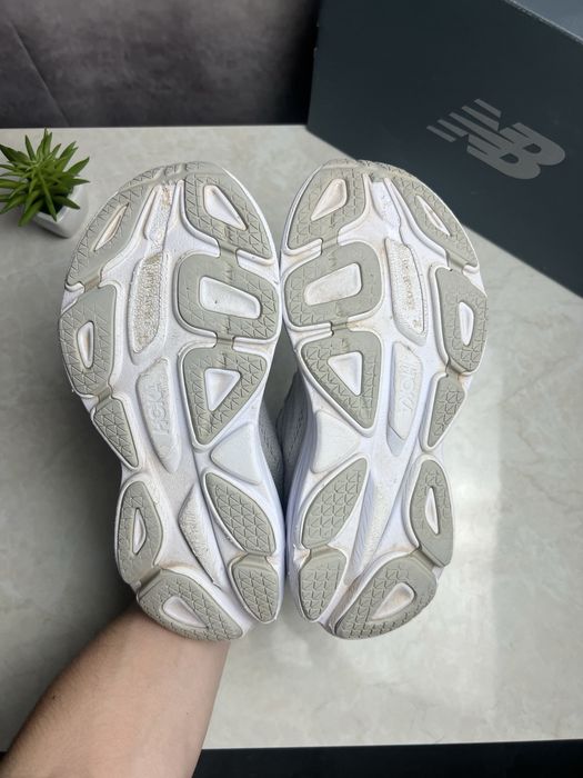 Кросівки Hoka Bondi 8 Розмір 44 Original Взуття