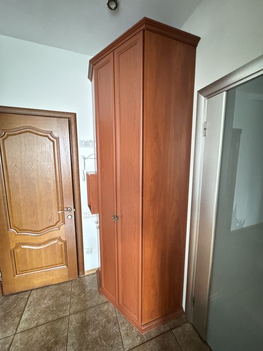 Шкаф угловой в прихожую