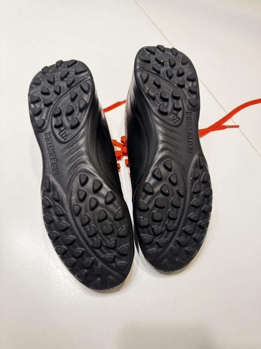 Chuteiras Adidas Predator nº36