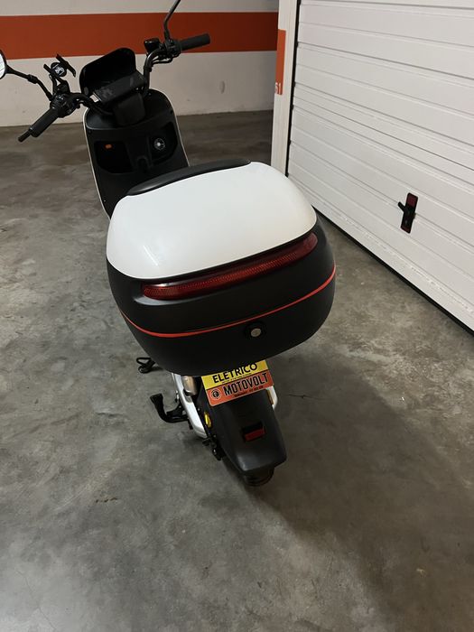 Scooter eletrica