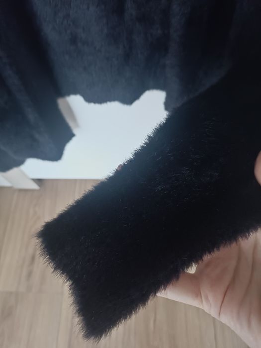 Sweterek narzutka damska