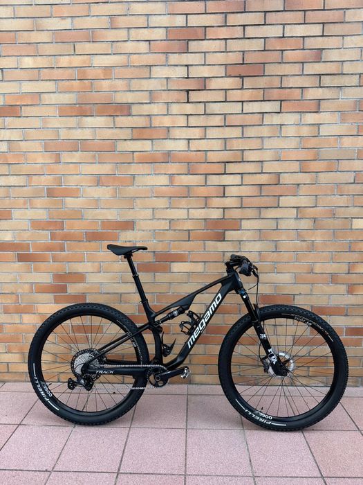 Bicicleta BTT  Megamo