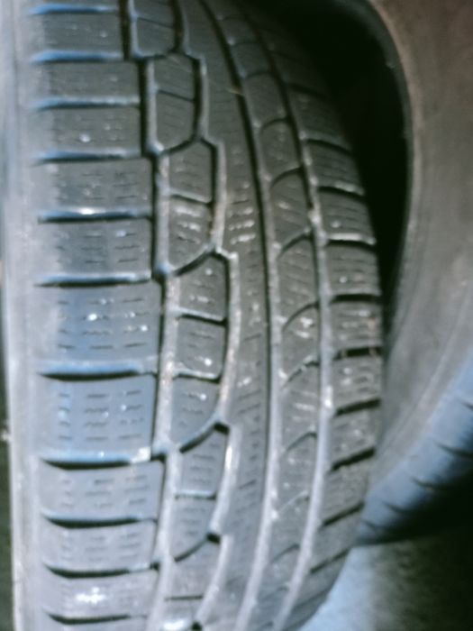 Opony zimowe NOKIAN 225/60R17