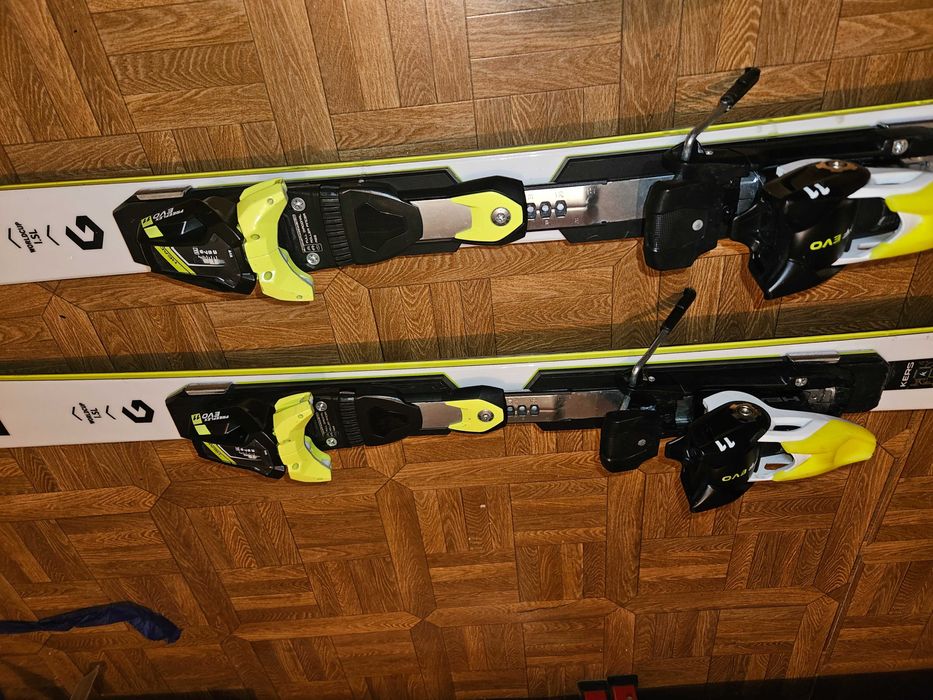 Head worldcup isl 165 cm