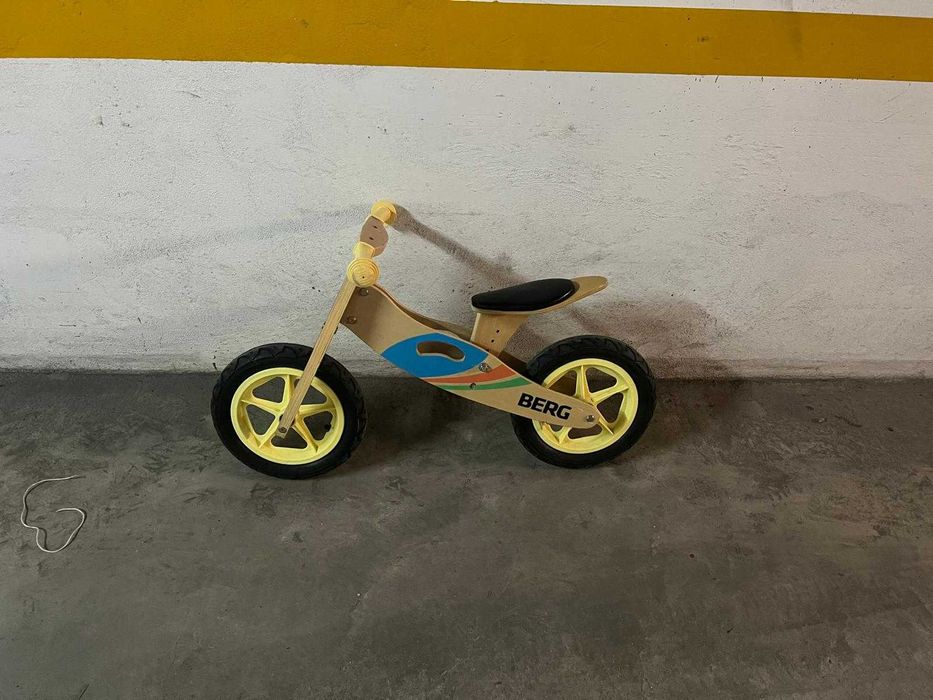 Bicicleta Berg madeira para bebes 3/4 anos