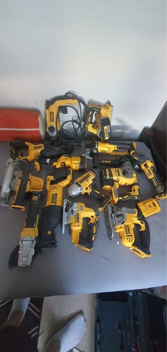 DeWALT Milwaukee 10.8 , 18v