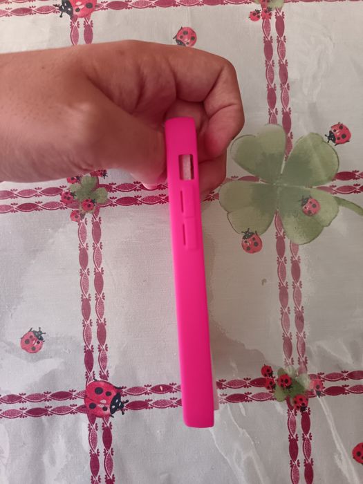 Capa  iPhone 13 mini Minions cor rosa + Portes grátis