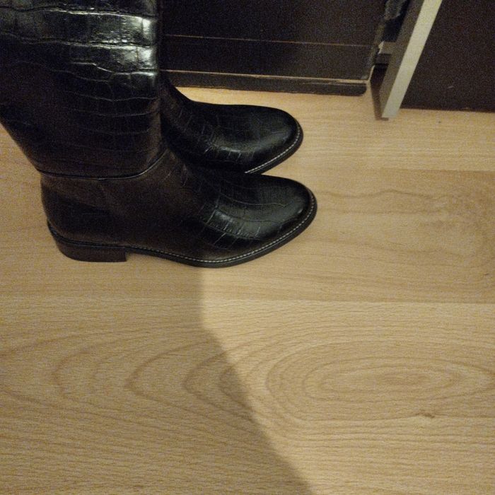 Botas de cano alto pretas 37 (ler descrição)