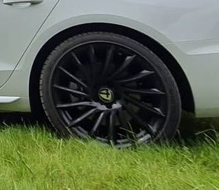 Felgi aluminiowe Tomason TN16 wraz z oponami kompletne koła- lato