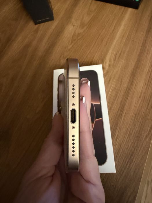 Iphone 16 ProMax 512 GB (Desert Titanium)