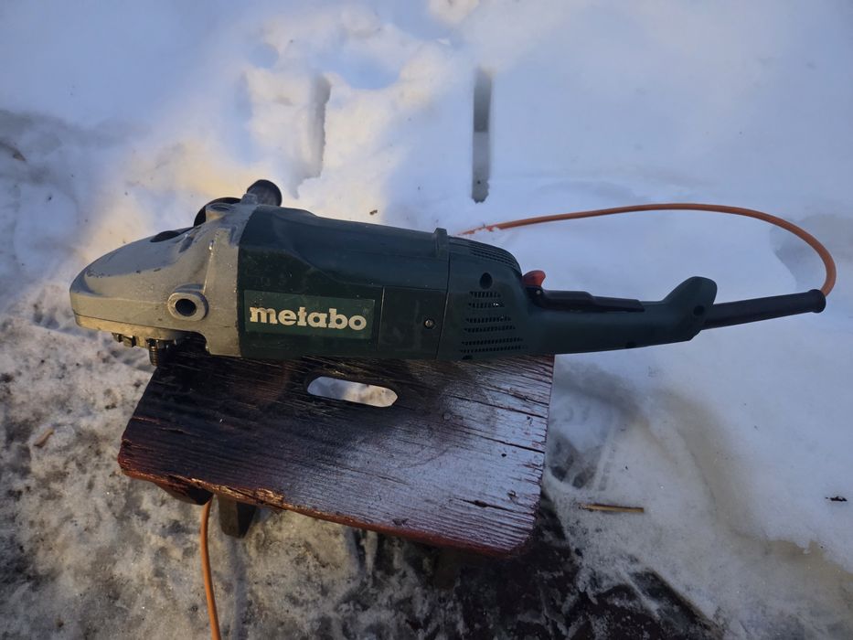 Szlifierka kątowa Metabo