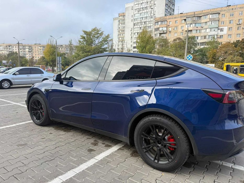 Tesla Model Y 2020