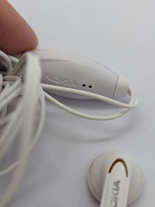 Słuchawki przewodowe Nokia z mikrofonem  MicroJack
