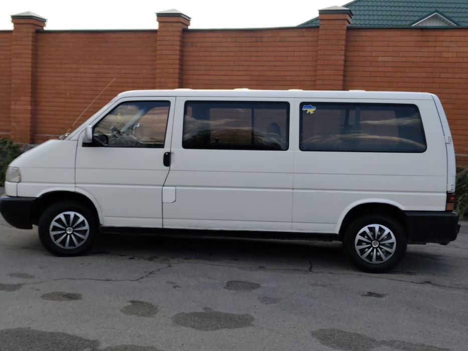 Продам Volkswagen т4 caravelle / Оригинальный пассажир  8+1,  2.5 TDI