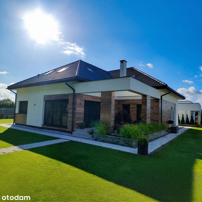 Piękny dom 222 m² na pięknej działce 2100 m² z prywatnym lasem