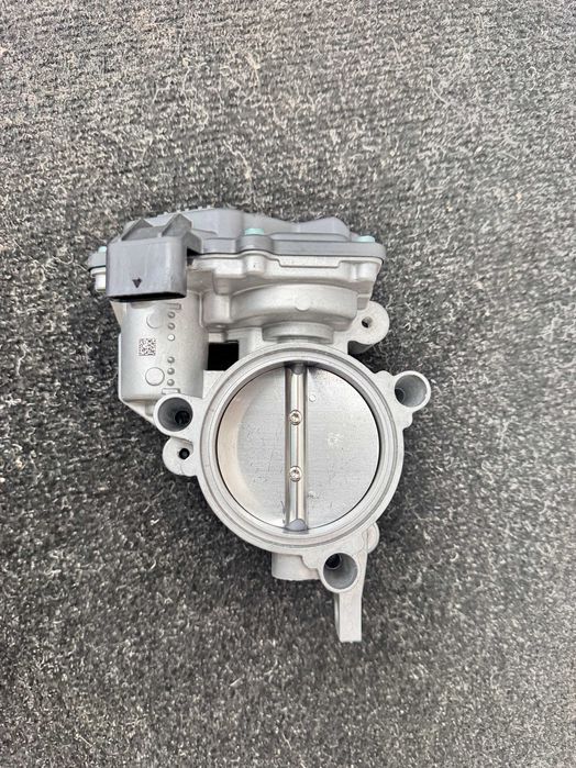 Bmw Колектор Дросель Як НОВИЙ  B46 B48 G20 G01 G05 G30 G22 G12 G26