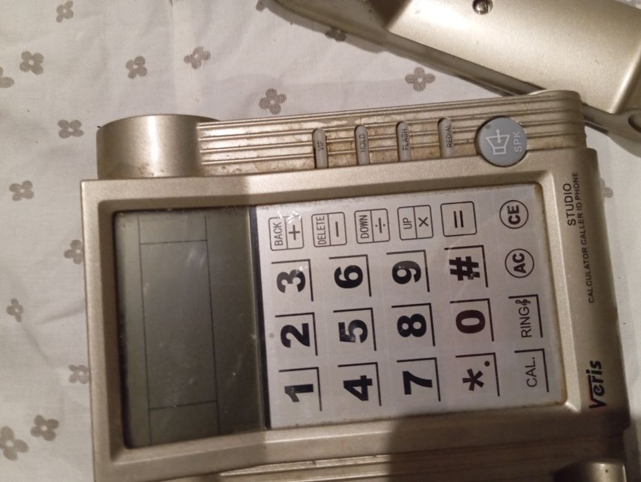 Veris telefon stacjonarny