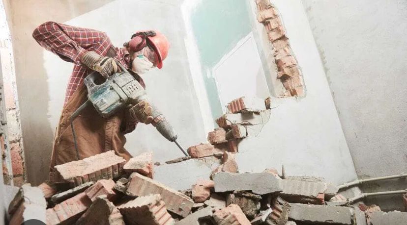 Faço pequenas domoliçoes