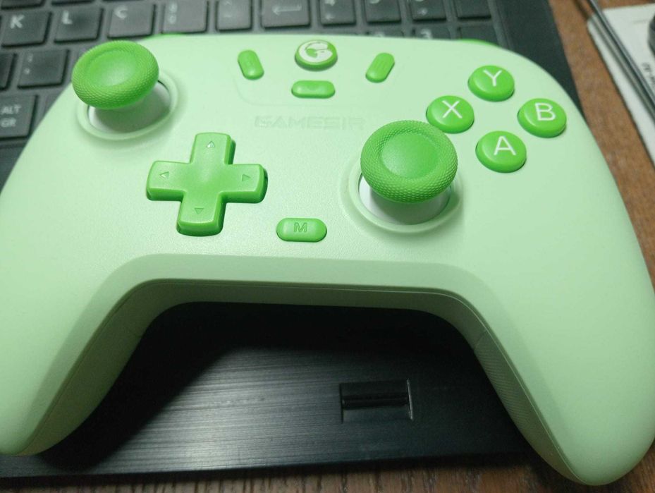 Comando GameSir Nova Lite (T4n Lite)– Estojo, Recetor e Hall Effect