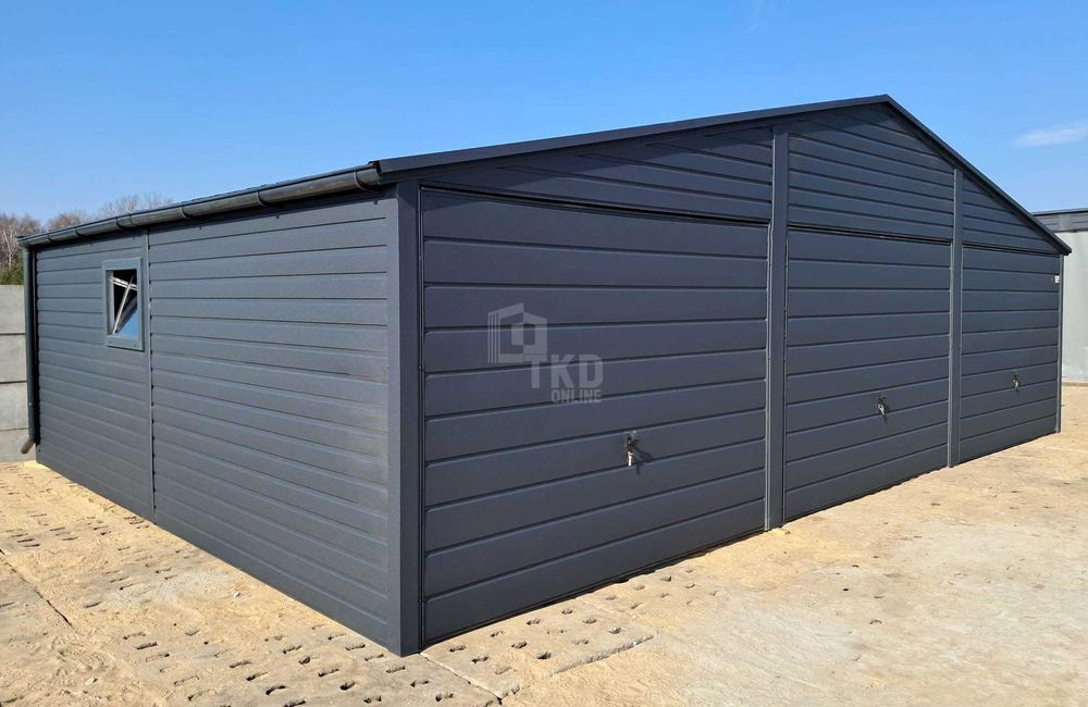 Garaż blaszany 9x6m 3x Brama uchylna okno rynny  dach dwuspad TKD254