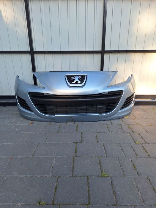 Zderzak przód przedni peugeot 207 lift kod KGZ rok 09