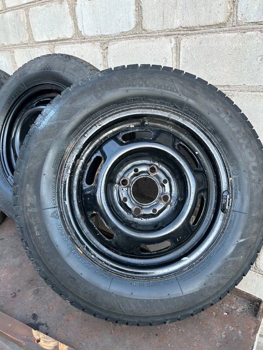 Продам комплект колес Hankook 175/70 r13