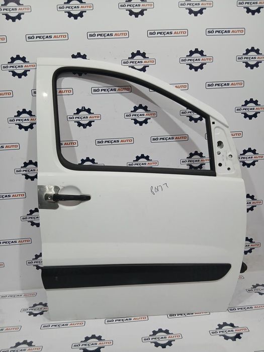 PORTA FRENTE DIREITA BRANCA PEUGEOT EXPERT L1H1 2.0HDI ANO: 2009