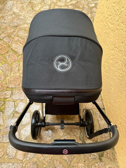 Carrinho cybex priam preto